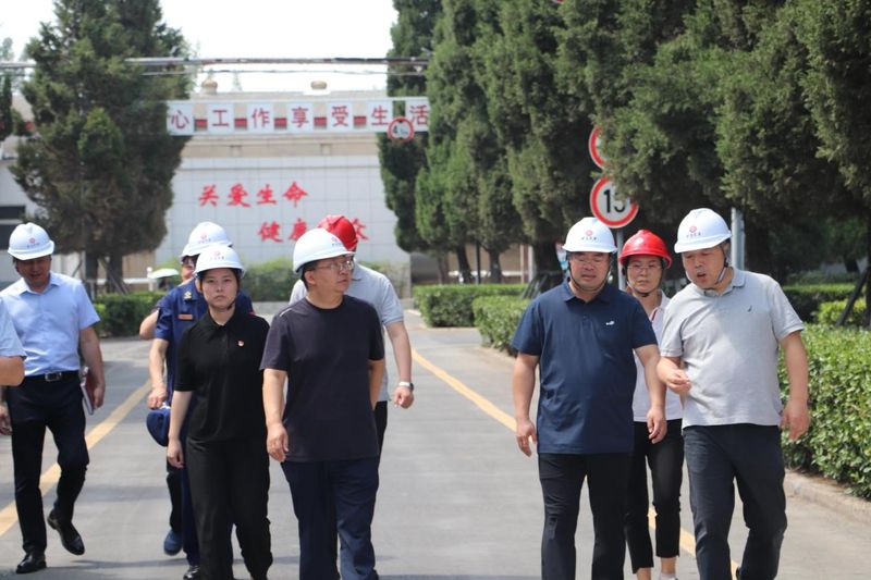 安全工作警鍾常鳴、常抓不(bù)懈